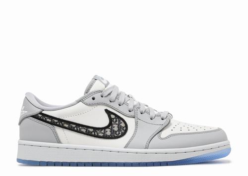 Air Jordan 1 Retro Low Wolf Grey